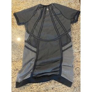 Athleta Womens Black White Polka Dot Fastest Trank Short Sleeve Shirt Medium